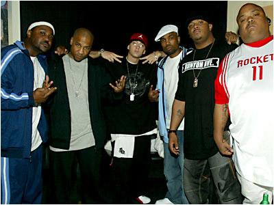 d12